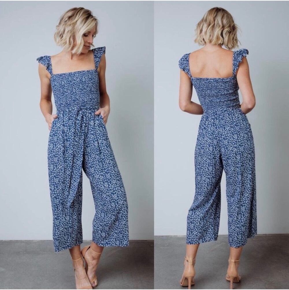 BALTIC BORN Jumpsuit Large Hadley Smocked Top Cropped Leg Flutter Sleeve Pockets